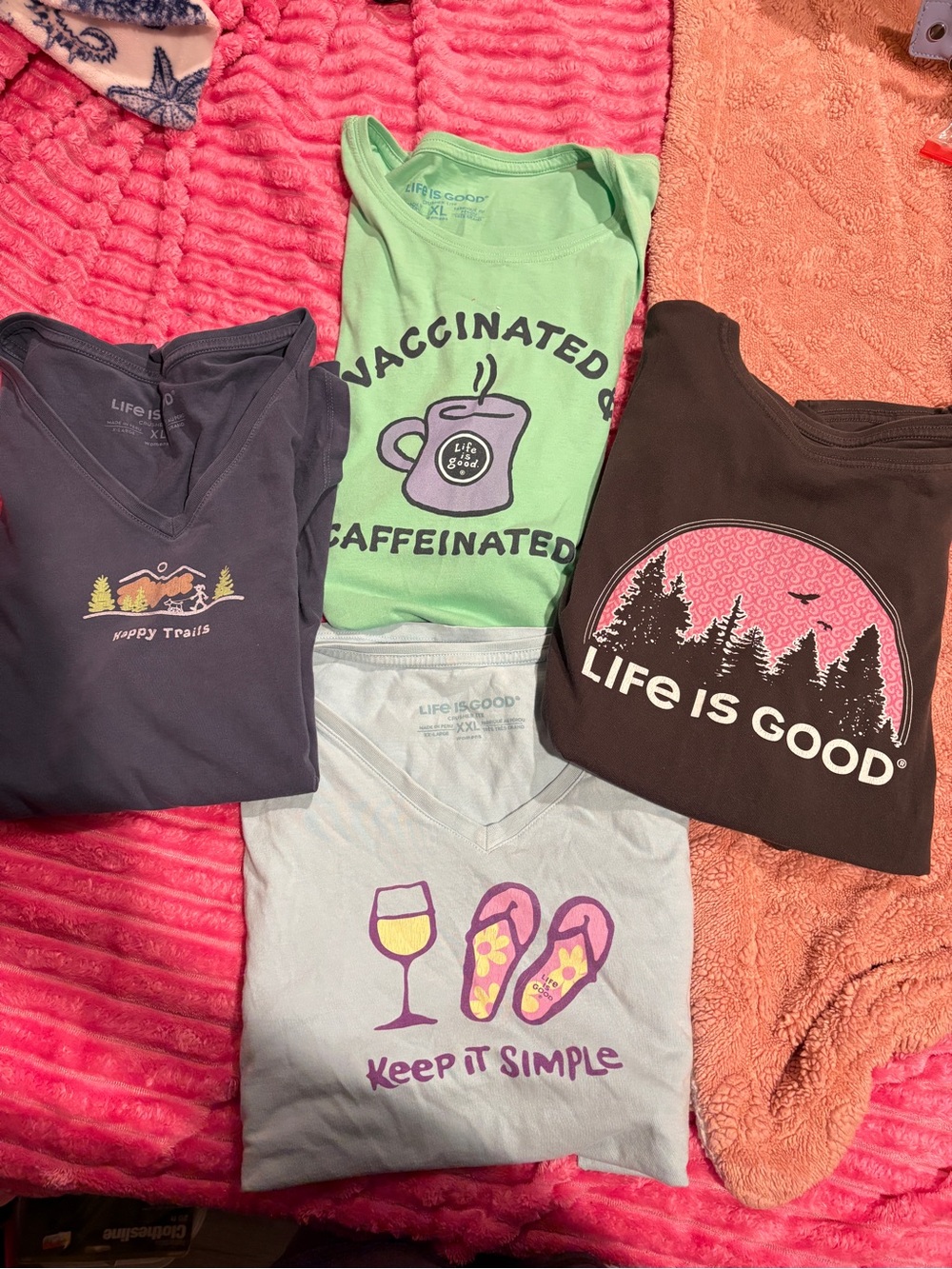 Life is Good womens Crusher tee bundle of 4 size XL and xxl